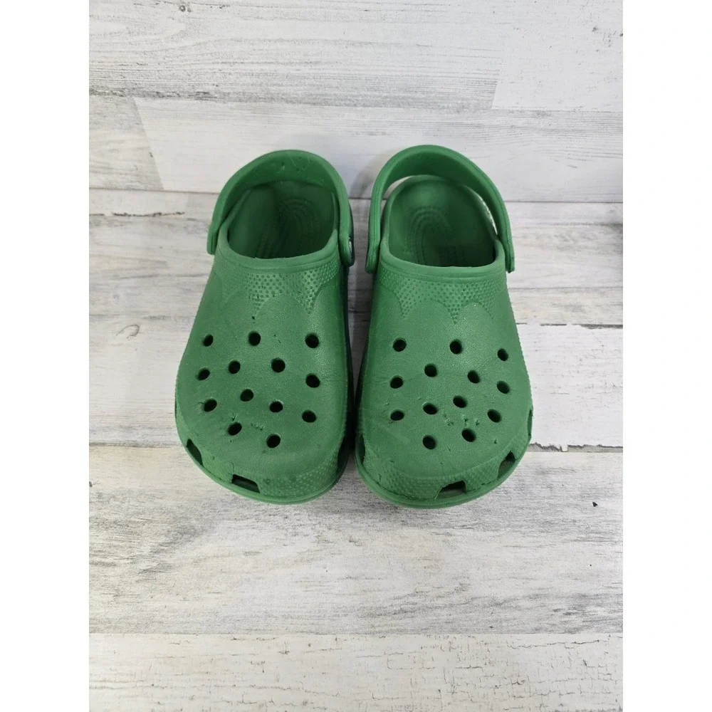 Crocs Classic Clog Green Mens 6-7 Womens 8-9 Slip on Comfort Water Shoes